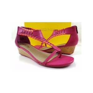 Kenneth Cole Reaction Buta B Nice Low Wedge T-Strap Sandal Zip Pink Size 8.5